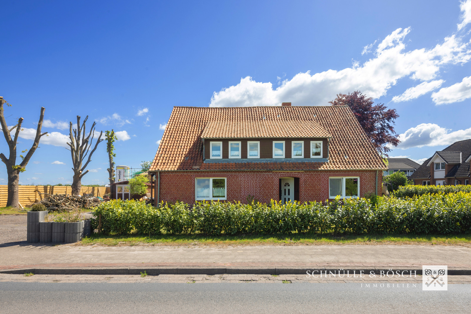 Real Estate Title Image Background